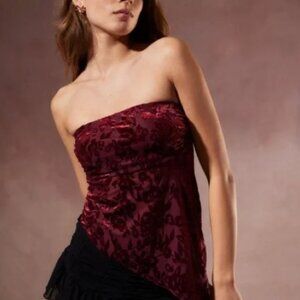 Urban Outfitters Red Y2K Velvet Tube Top Size Small
